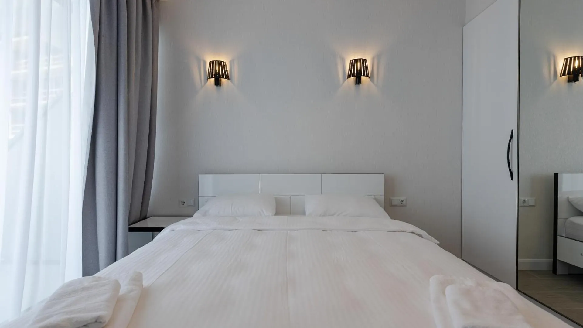 The Spot Apartments - Orbi Beach Tower Батуми 0*,  Грузия