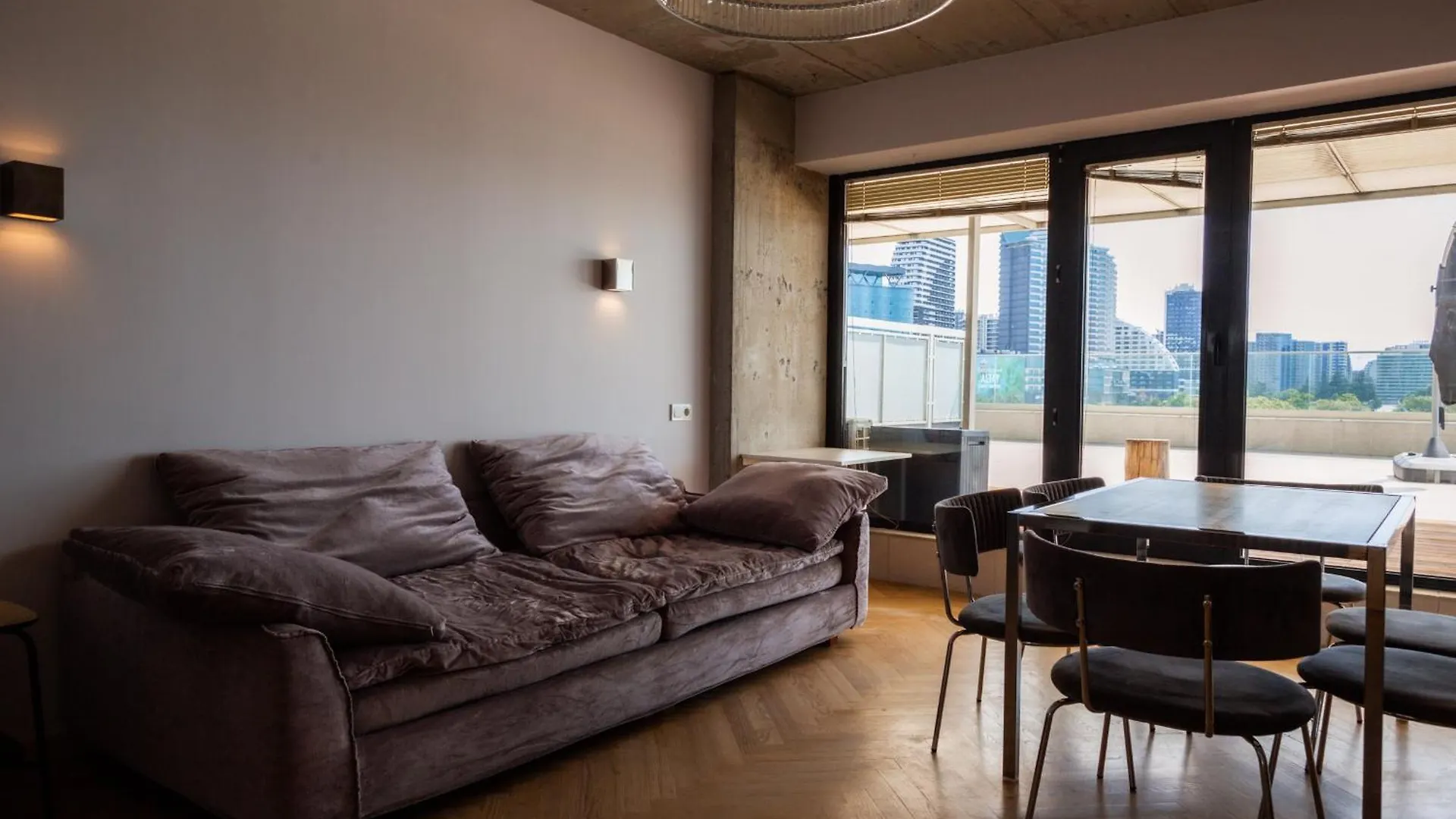 The Spot Apartments - Orbi Beach Tower Батуми 0*,  Грузия
